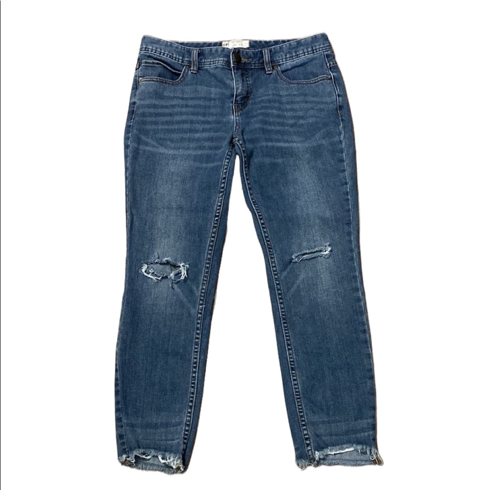 FREE PEOPLE distressed skinny jeans